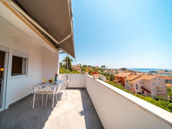Laganini Apartman Rab Rab Town Exterior foto